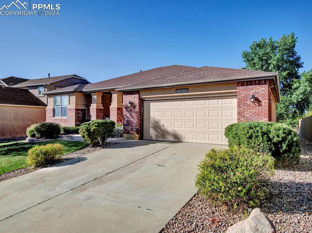 10715 Rhinestone Dr, Colorado Springs, CO 80908-5211