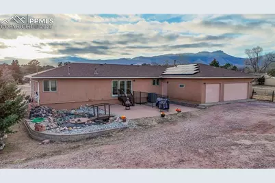 7501 Tudor Road, Colorado Springs, CO 80919 - Photo 2