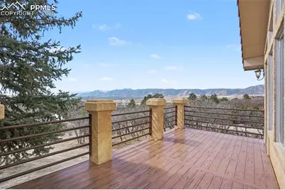 390 Scrub Oak Circle, Monument, CO 80132 - Photo 12