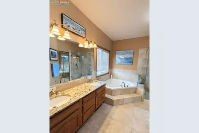 390 Scrub Oak Circle, Monument, CO 80132 - Photo 18