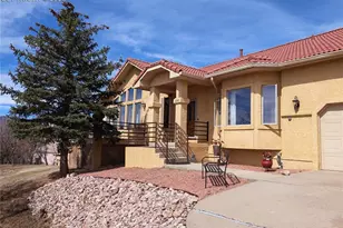 390 Scrub Oak Cir, Monument, CO 80132 - Photo 1