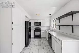 7440 Churchwood Cir, Colorado Springs, CO 80918 - Photo 2