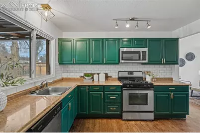 120 Everett Drive, Colorado Springs, CO 80911 - Photo 10
