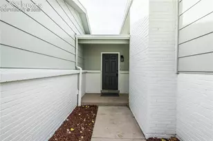 4981 Turquoise Cir, Colorado Springs, CO 80917 - Photo 2