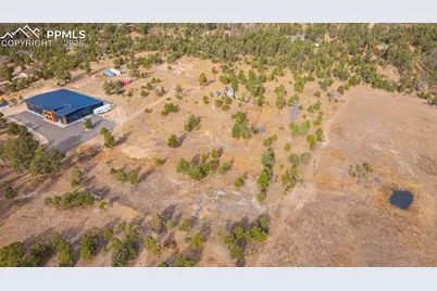 11930 Green Acres Lane, Colorado Springs, CO 80908 - Photo 10