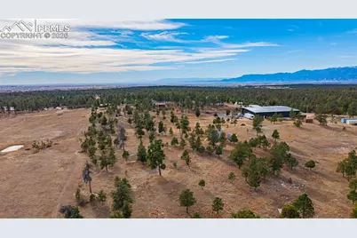 11930 Green Acres Lane, Colorado Springs, CO 80908 - Photo 16