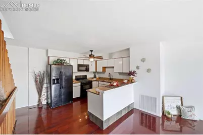 526 Superior Street, Colorado Springs, CO 80904 - Photo 12