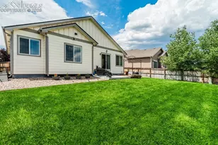 6851 Mandan Dr, Colorado Springs, CO 80925 - Photo 42