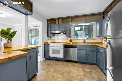 245 Dexter Street, Colorado Springs, CO 80911 - Photo 8