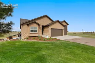 16504 Fletcherville Ln, Peyton, CO 80831 - Photo 2