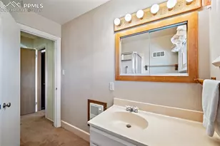 40 Friendship Ln, Colorado Springs, CO 80904 - Photo 40