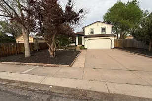 4522 Lancaster Dr, Colorado Springs, CO 80916 - Photo 2