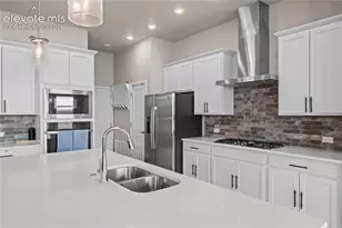 4675 Peak Crst Vw, Colorado Springs, CO 80918 - Photo 20