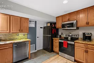 1520 Crestview Way, Woodland Park, CO 80863 - Photo 24