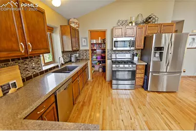 566 Spring Valley Drive, Divide, CO 80814 - Photo 6