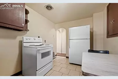 807 E Mesa Avenue, Pueblo, CO 81006 - Photo 36