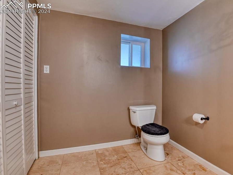 200 Cir Dr, Canon City CO 81212-5403 exterior