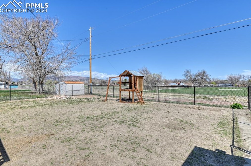 200 Cir Dr, Canon City CO 81212-5403 exterior
