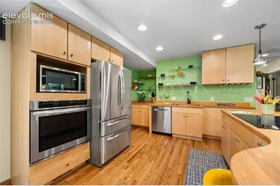 1032 Hill Circle, Colorado Springs, CO 80904 - Photo 12