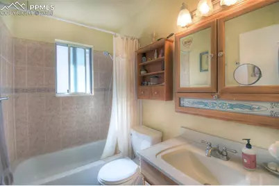 2233 Farnsworth Drive, Colorado Springs, CO 80916 - Photo 14