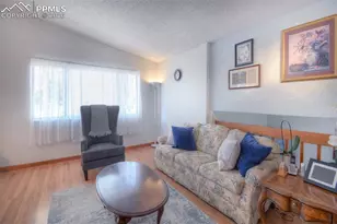 2233 Farnsworth Dr, Colorado Springs, CO 80916 - Photo 6