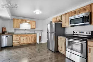 2712 Arlington Dr, Colorado Springs, CO 80910 - Photo 12