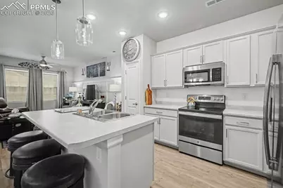 16433 Rustlers Range Point, Monument, CO 80132 - Photo 8