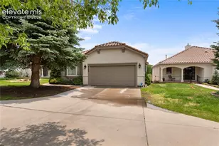 8353 Twinberry Point, Colorado Springs, CO 80920 - Photo 2