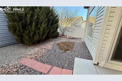 6742 Golden Briar Lane, Colorado Springs, CO 80927 - Photo 32