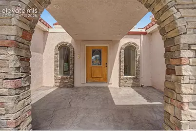 370 Oakhurst Lane, Colorado Springs, CO 80906 - Photo 4