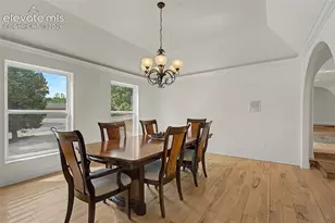 370 Oakhurst Ln, Colorado Springs, CO 80906 - Photo 10