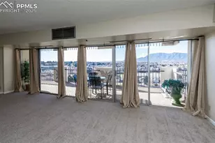 411 Lakewood Circle, Colorado Springs, CO 80910 - Photo 16