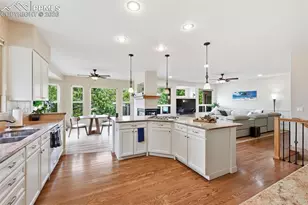 1063 Greenland Forest Dr, Monument, CO 80132 - Photo 4