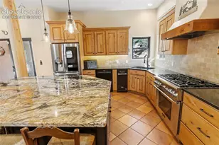 9660 Chipita Park Rd, Cascade, CO 80809 - Photo 10