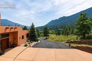 9660 Chipita Park Rd, Cascade, CO 80809 - Photo 2