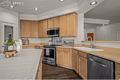 6644 Dream Weaver Drive, Colorado Springs, CO 80923 - Photo 12