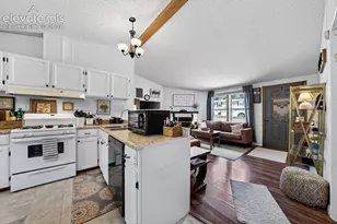 316 Comanche Village Dr, Fountain, CO 80817 - Photo 24
