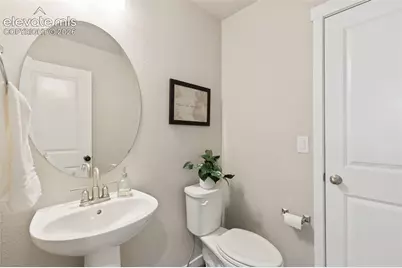 8121 Lookout Court, Colorado Springs, CO 80925 - Photo 16