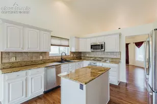 2396 Craycroft Dr, Colorado Springs, CO 80920 - Photo 12