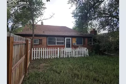2423 E St Vrain Street, Colorado Springs, CO 80909 - Photo 2