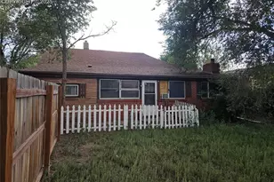 2423 E St Vrain St, Colorado Springs, CO 80909 - Photo 2