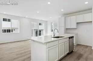 870 Tenebris Pt, Colorado Springs, CO 80915 - Photo 4