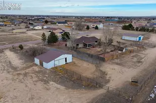 496 E Earl Dr, Pueblo West, CO 81007 - Photo 30