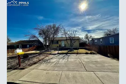 2408 W 15th Street, Pueblo, CO 81003 - Photo 2