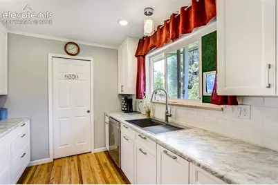 1215 Fosdick Drive, Colorado Springs, CO 80909 - Photo 10