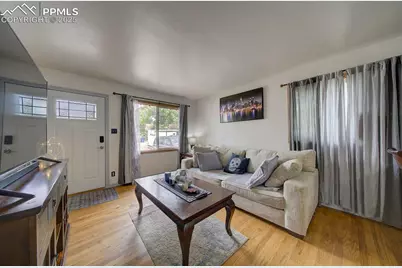 521 Acoma Drive, Colorado Springs, CO 80911 - Photo 4