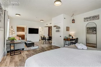 530 E Del Norte Street, Colorado Springs, CO 80907 - Photo 24