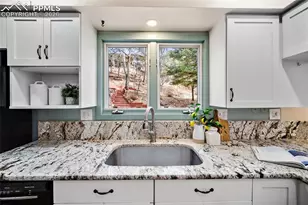 1151 Terrace Rd, Colorado Springs, CO 80904 - Photo 12