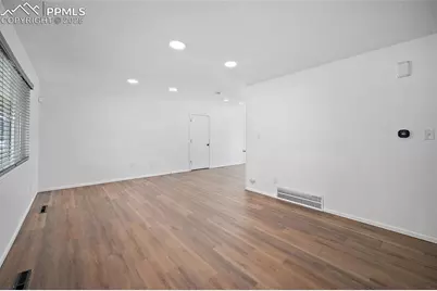 1333 Holmes Drive, Colorado Springs, CO 80909 - Photo 6