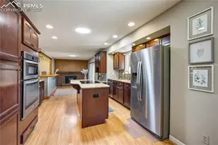 1323 Sanderson Ave, Colorado Springs, CO 80915 - Photo 10